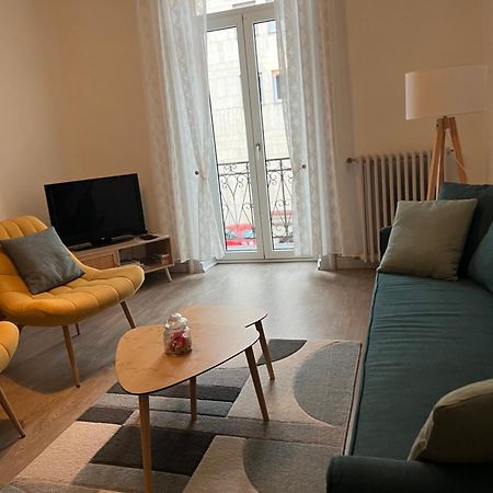 Appartement T4 70M2 - Meuble - Centre Ville - Proche Thermes Lons-le-Saunier Exterior foto