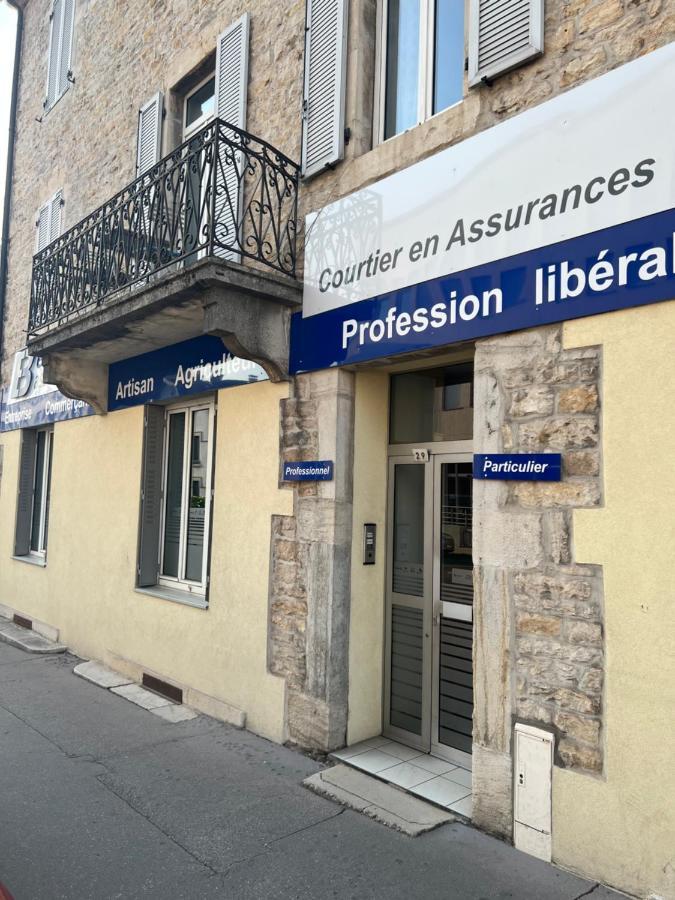 Appartement T4 70M2 - Meuble - Centre Ville - Proche Thermes Lons-le-Saunier Exterior foto